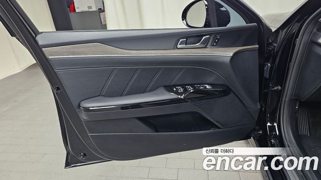 Kia K5 2023 — photo 14