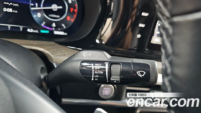 Kia K5 2023 — photo 32