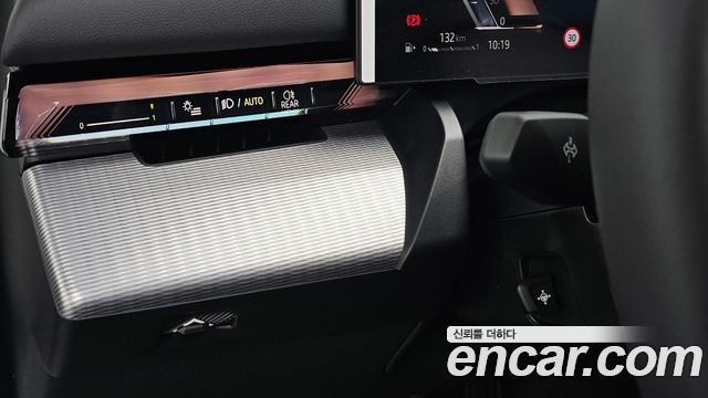 BMW 5-Series 2026 — photo 25