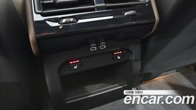 BMW 5-Series 2026 — photo 31