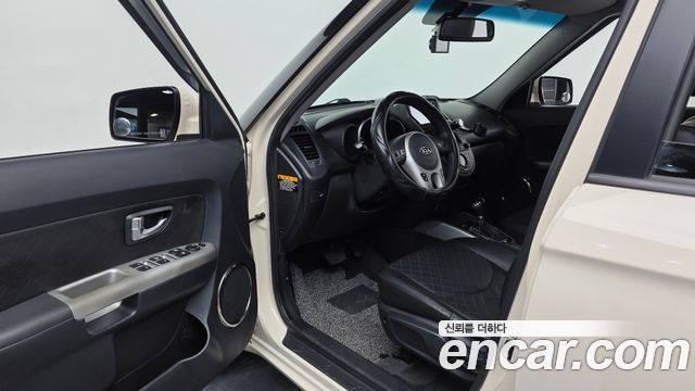 Kia Soul 2012 — photo 10