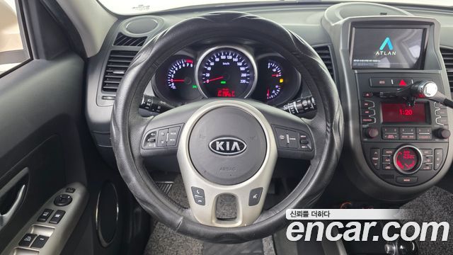 Kia Soul 2012 — photo 13