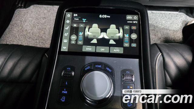 Genesis G90 2022 — photo 25