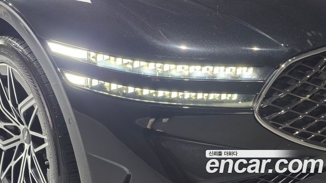 Genesis G90 2022 — photo 8