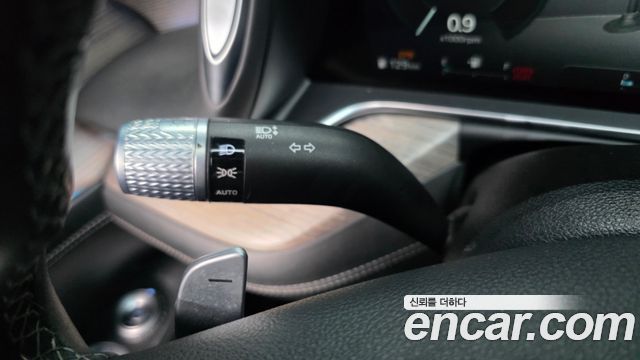 Genesis G90 2022 — photo 40