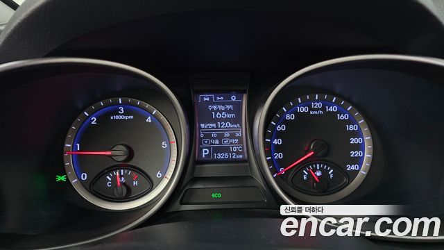 Hyundai Santafe 2013 — photo 11