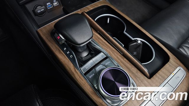 Kia K9 2022 — photo 9