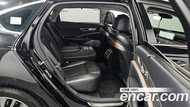 Kia K9 2022 — photo 11