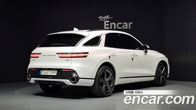 Genesis GV70 2021 — photo 2