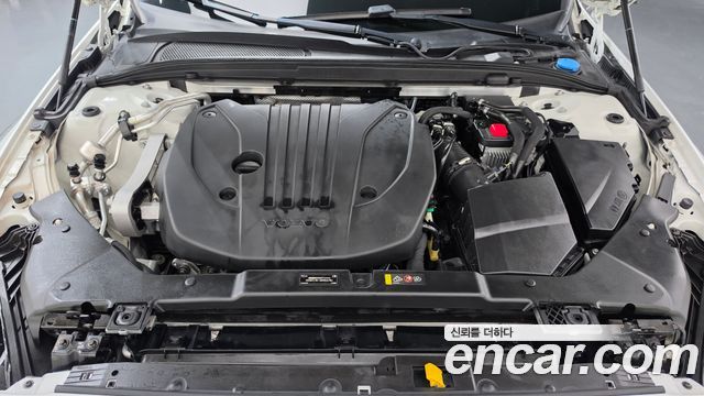 Volvo V60 2021 — photo 6