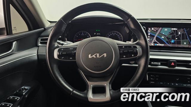 Kia K5 2022 — photo 19