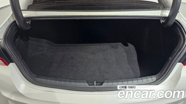 Kia K5 2022 — photo 22