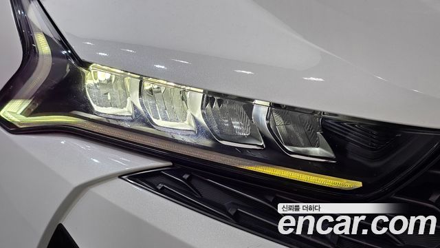 Kia K5 2022 — photo 8