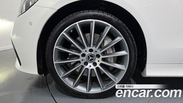 Mercedes-Benz E-Class 2021 — photo 5