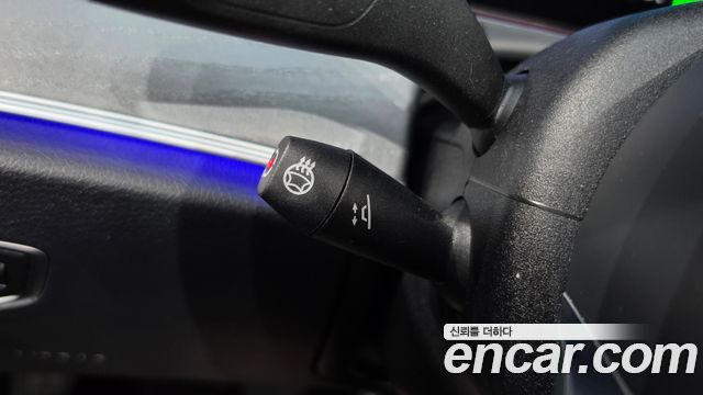 Mercedes-Benz E-Class 2021 — photo 19