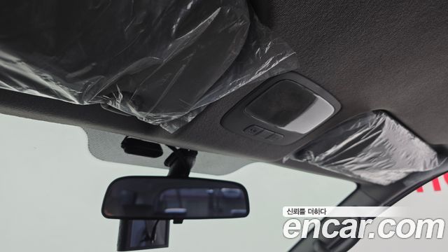 Hyundai Starex 2011 — photo 17
