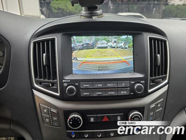 Hyundai Starex 2020 — photo 10