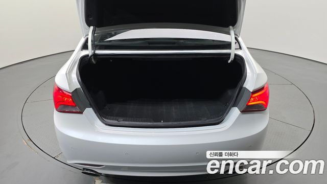 Hyundai Sonata 2013 — photo 19