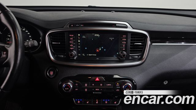 Kia Sorento 2015 — photo 13