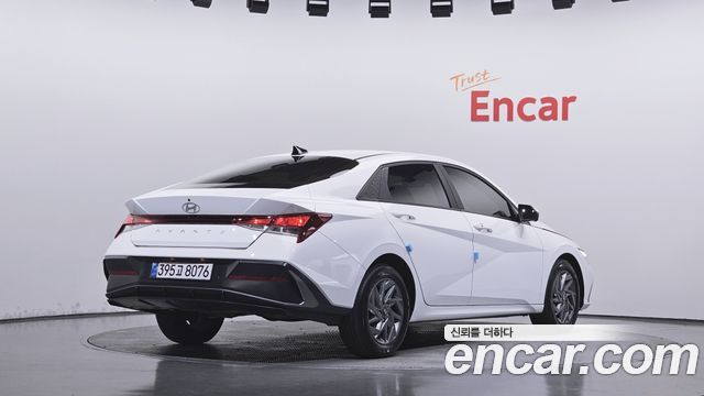 Hyundai AVANTE 2024 — photo 2