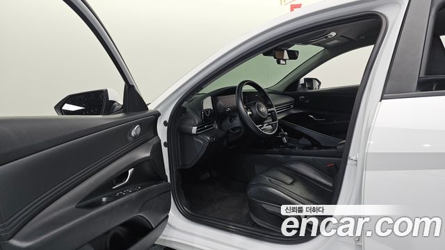 Hyundai AVANTE 2024 — photo 13