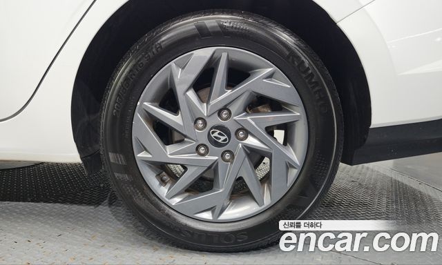 Hyundai AVANTE 2024 — photo 7