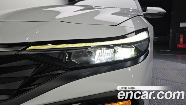 Hyundai AVANTE 2024 — photo 8