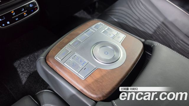 Genesis G80 2021 — photo 21