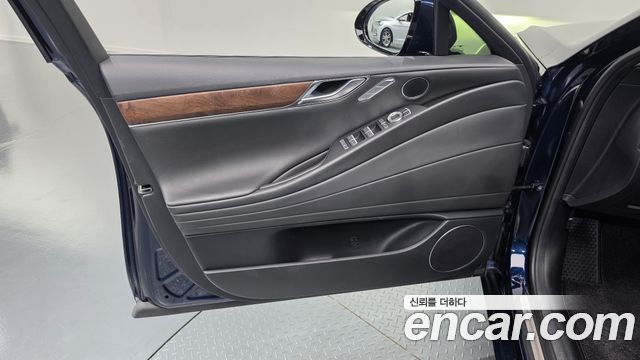 Genesis G80 2021 — photo 14