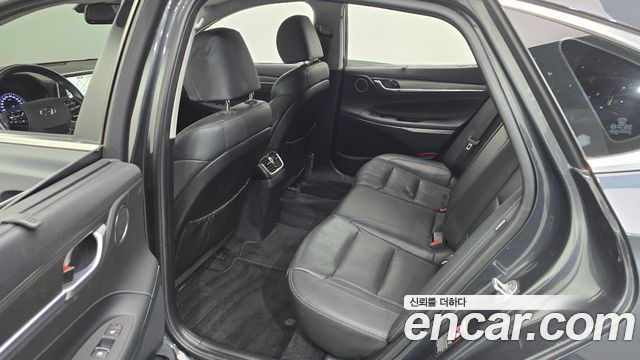 Hyundai Grandeur 2018 — photo 11