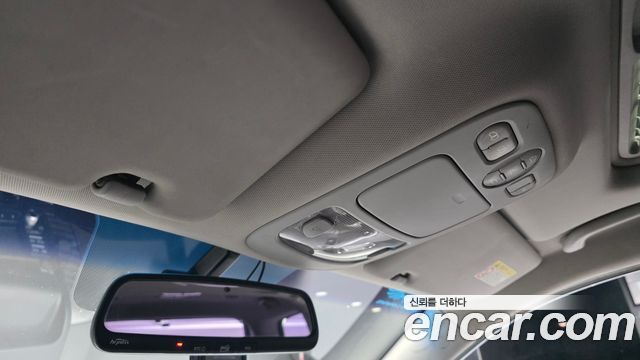 Kia Canival 2010 — photo 18