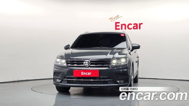 Volkswagen Tiguan 2018 — photo 3