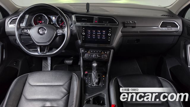 Volkswagen Tiguan 2018 — photo 7