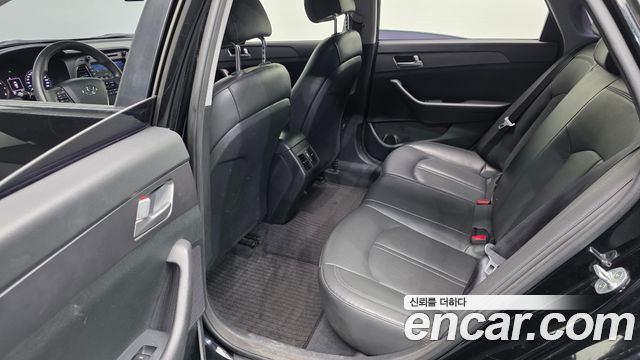 Hyundai Sonata 2015 — photo 12