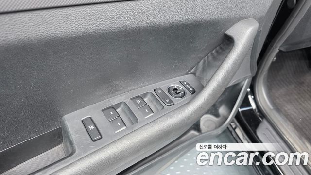 Hyundai Sonata 2015 — photo 17