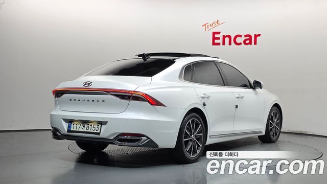 Hyundai Grandeur 2022 — photo 2