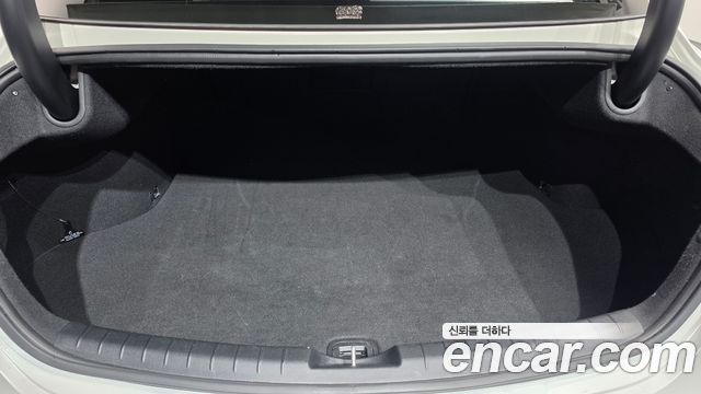 Hyundai Grandeur 2022 — photo 26
