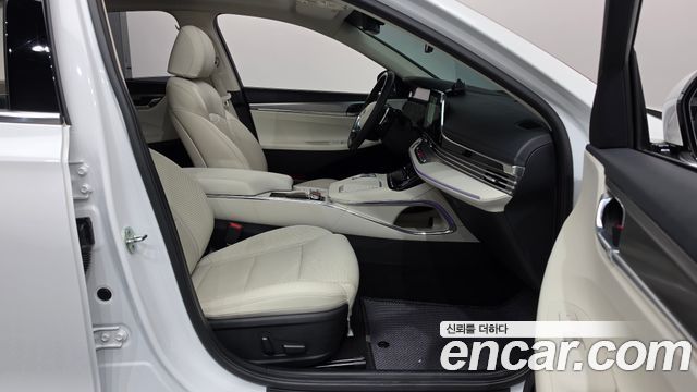 Hyundai Grandeur 2022 — photo 16