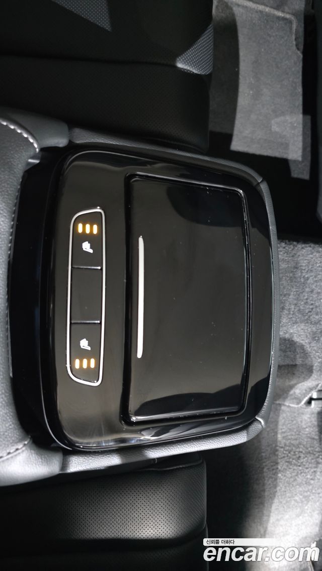 Genesis G80 2021 — photo 24