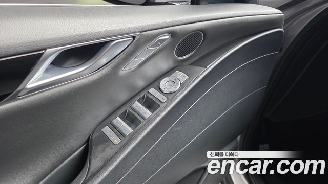 Genesis G80 2021 — photo 25