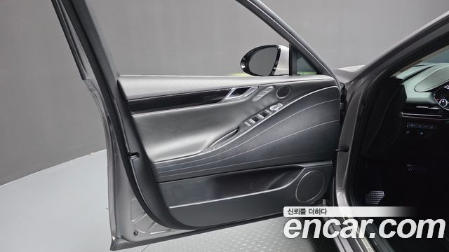Genesis G80 2021 — photo 14