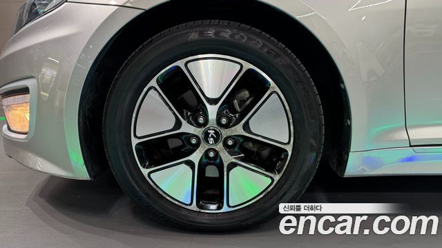 Kia K5 2013 — photo 5