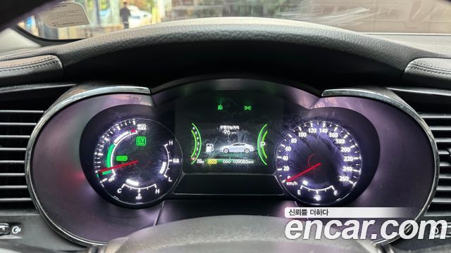 Kia K5 2013 — photo 10