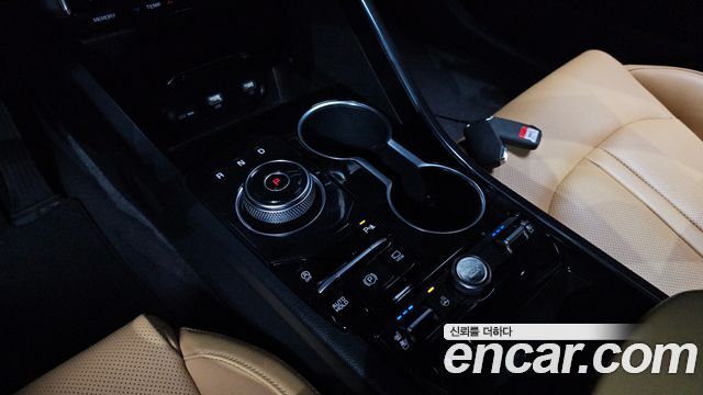 Kia K5 2023 — photo 9