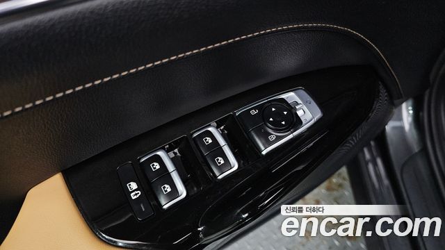 Kia K5 2023 — photo 16