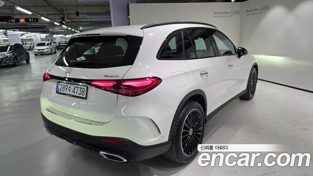 Mercedes-Benz GLC-Class 2026 — photo 4