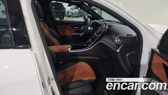 Mercedes-Benz GLC-Class 2026 — photo 18