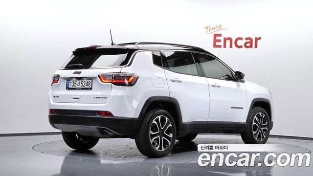 Jeep Compass 2022 — photo 2