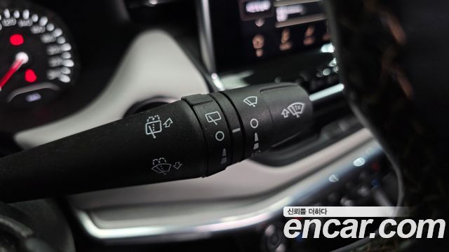Jeep Compass 2022 — photo 31