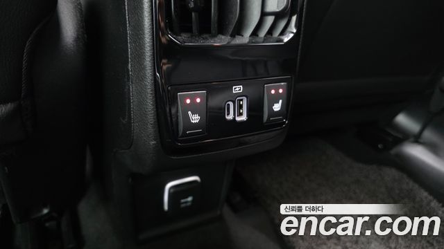 Jeep Compass 2022 — photo 36